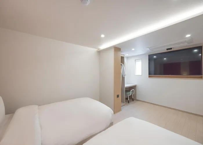 Bellus Hotel