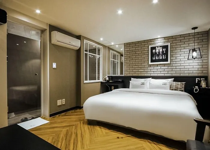 Bellus Hotel